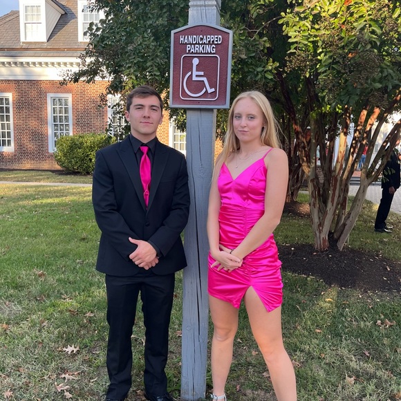 Meet your Posher, Josh - Picture 1 of 1